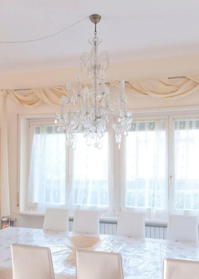 Villa Orange Pescantina 0*,  İtalya