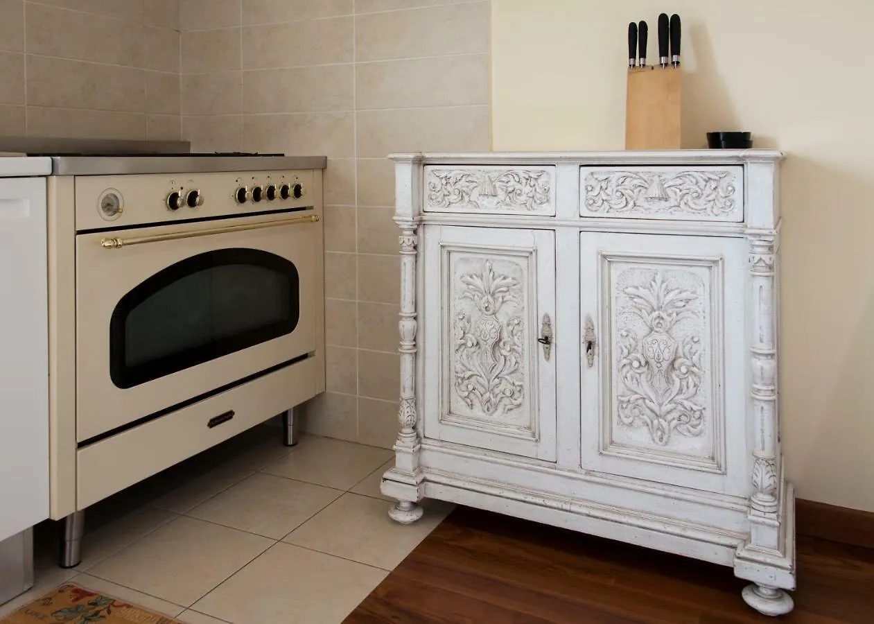Villa Orange Pescantina 0*,  İtalya